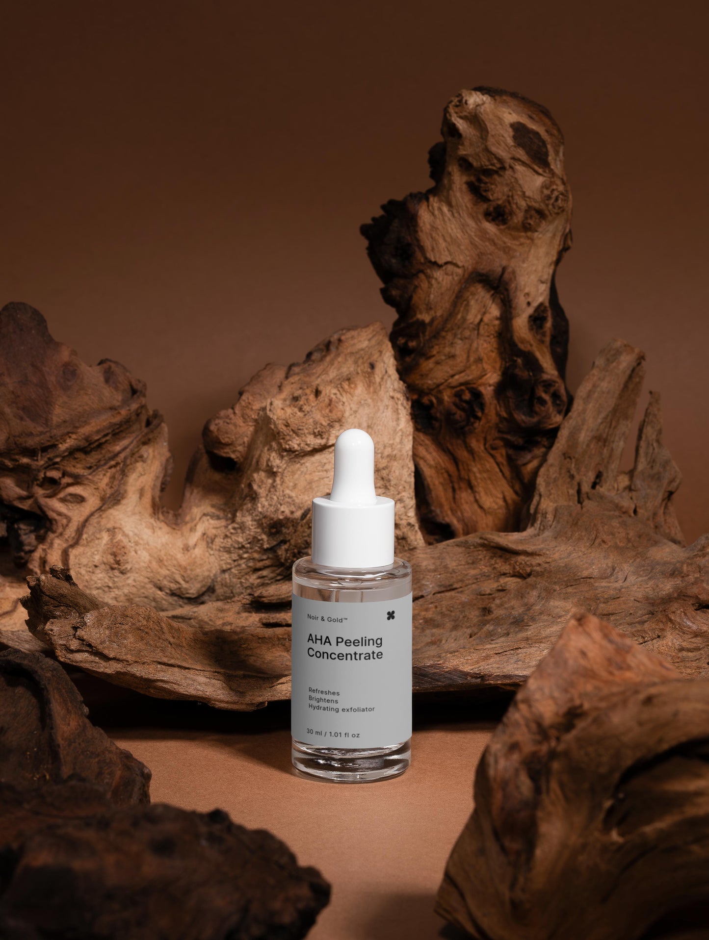 Noir & Gold™ AHA Peeling Concentrate