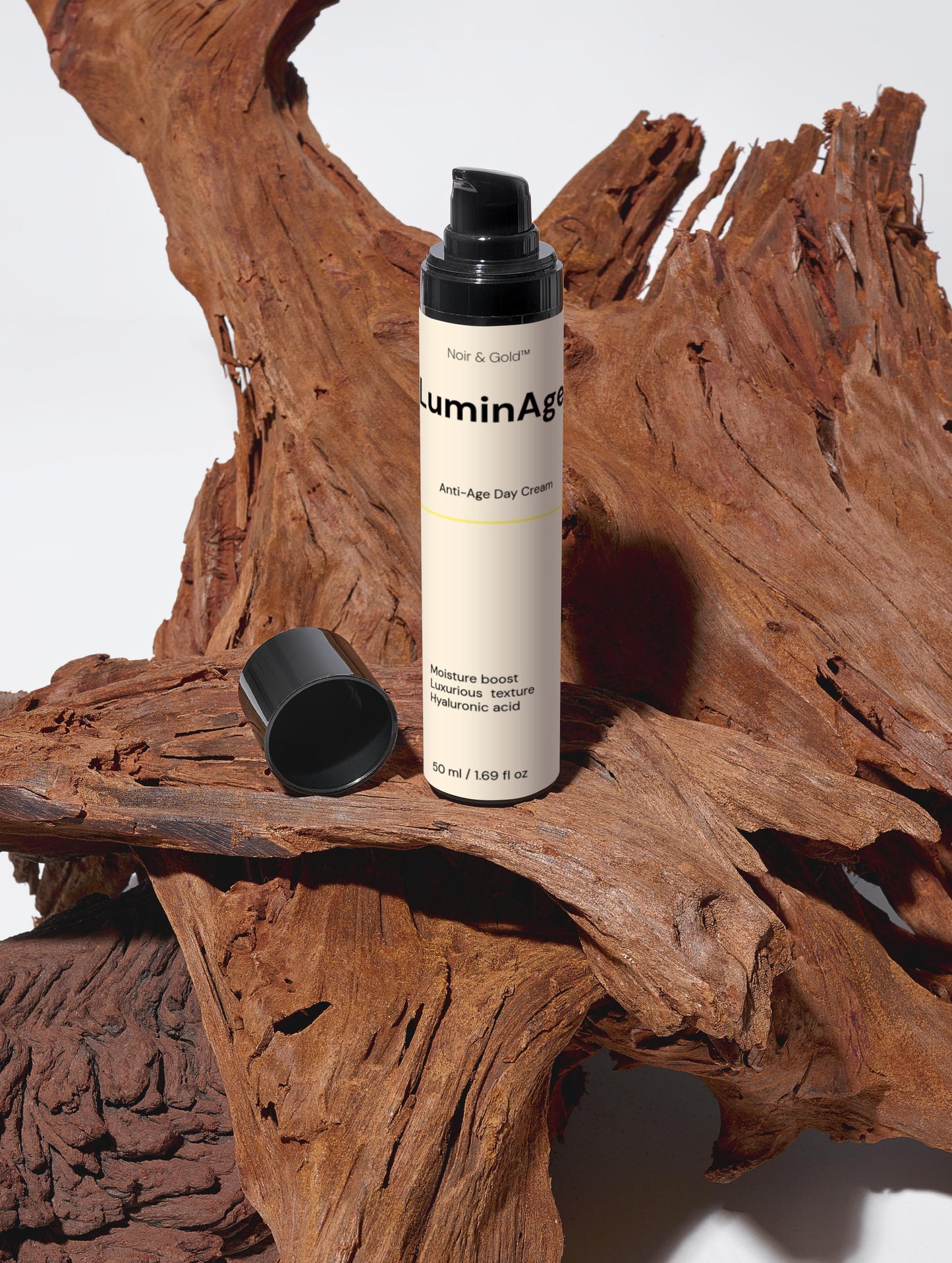 Noir & Gold™LuminAge